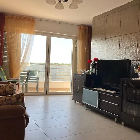 Stella * Umag